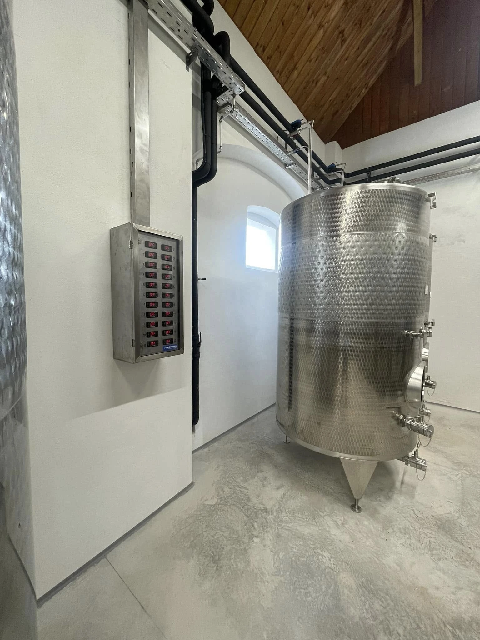 Hladilni sistem za vino